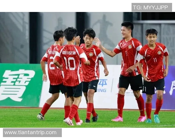 成都足球队个人能力变革引发热议助力球队崛起与发展