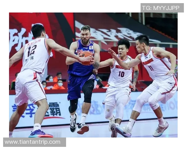 武汉网球队配合表现的数据分析与战术探讨 武汉网球队配合表现的数据分析与战术探讨